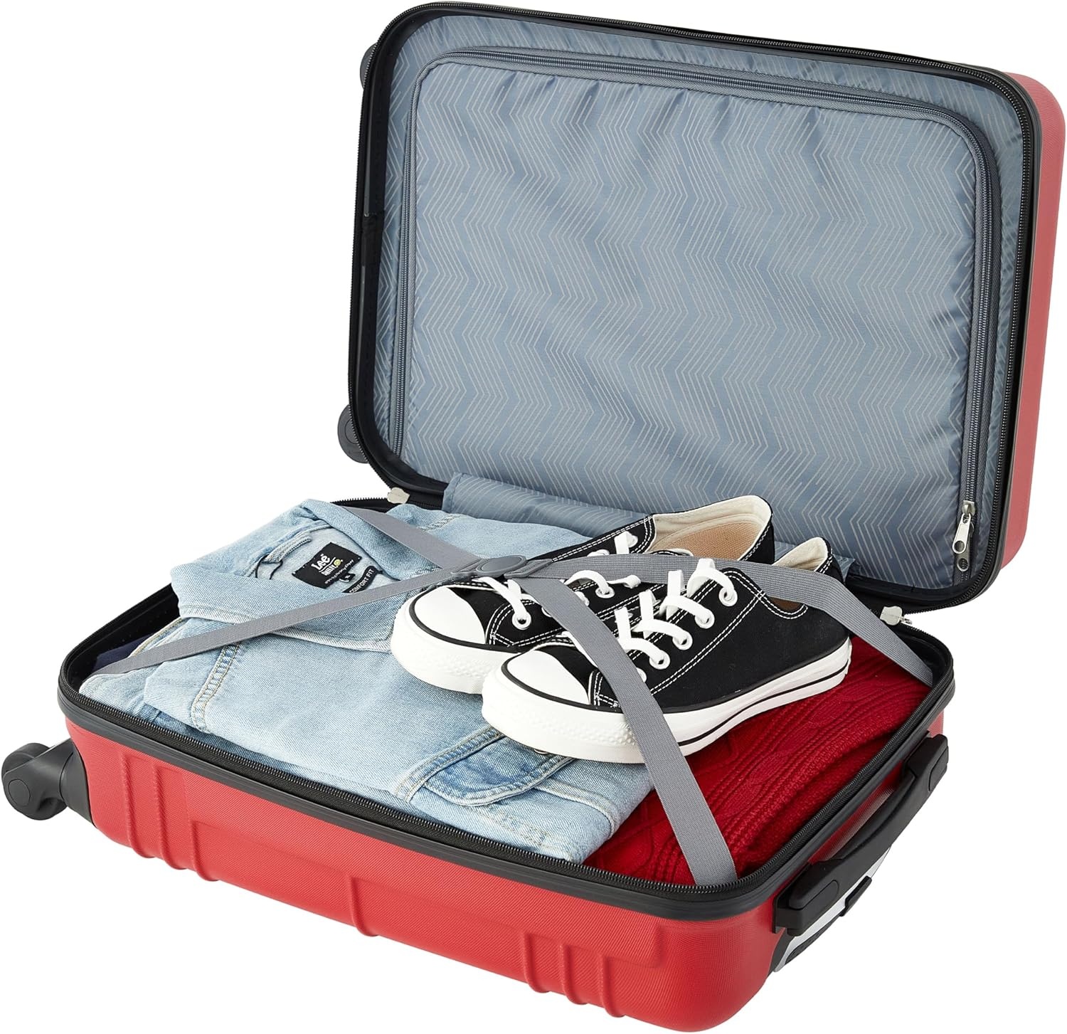 image:imageTravelers Club 22 Richmond Spinner CarryOn Luggage BoneRed