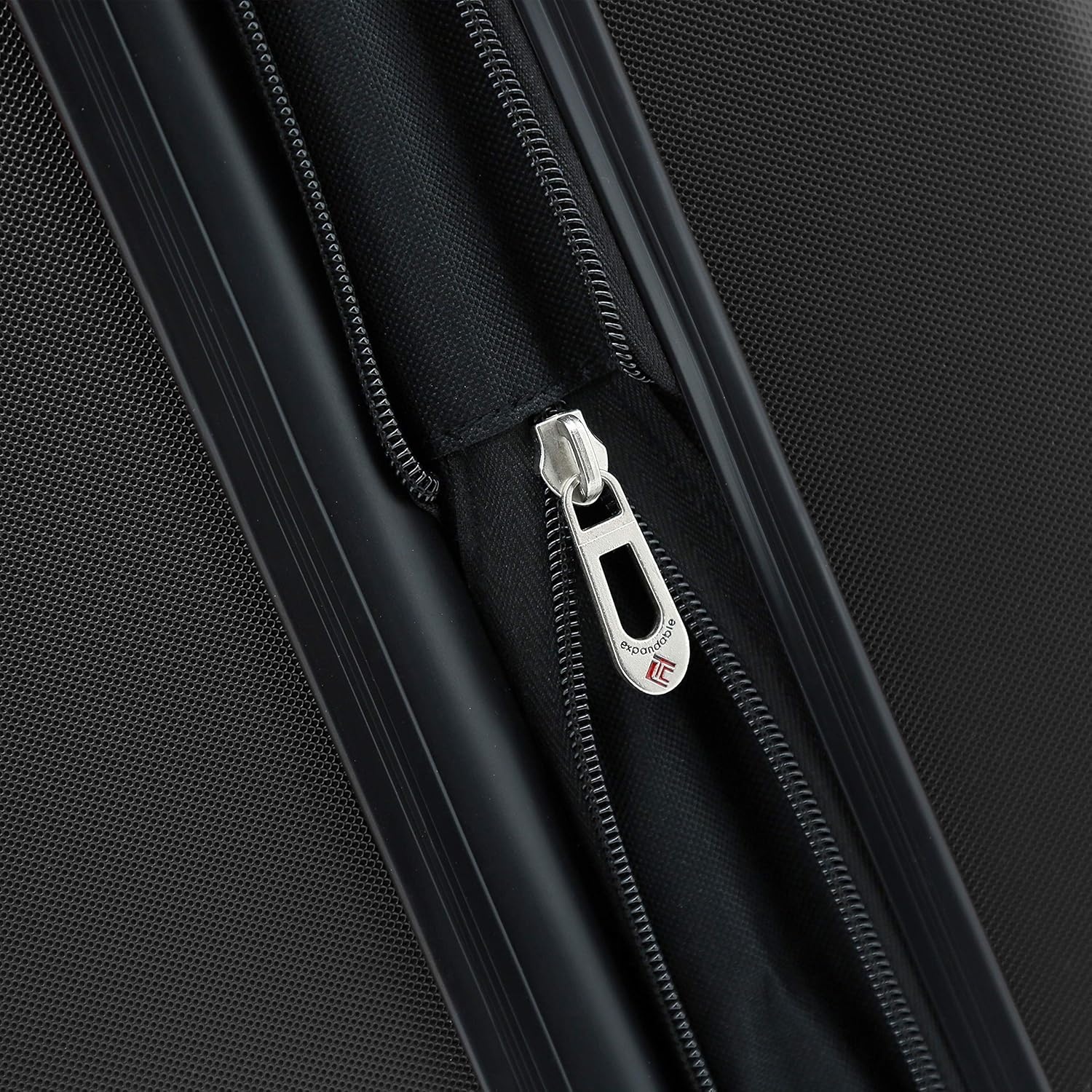 image:imageTravelers Club Chicago Hardside Expandable Spinner Luggage Apple Butter 5 Piece SetBlack